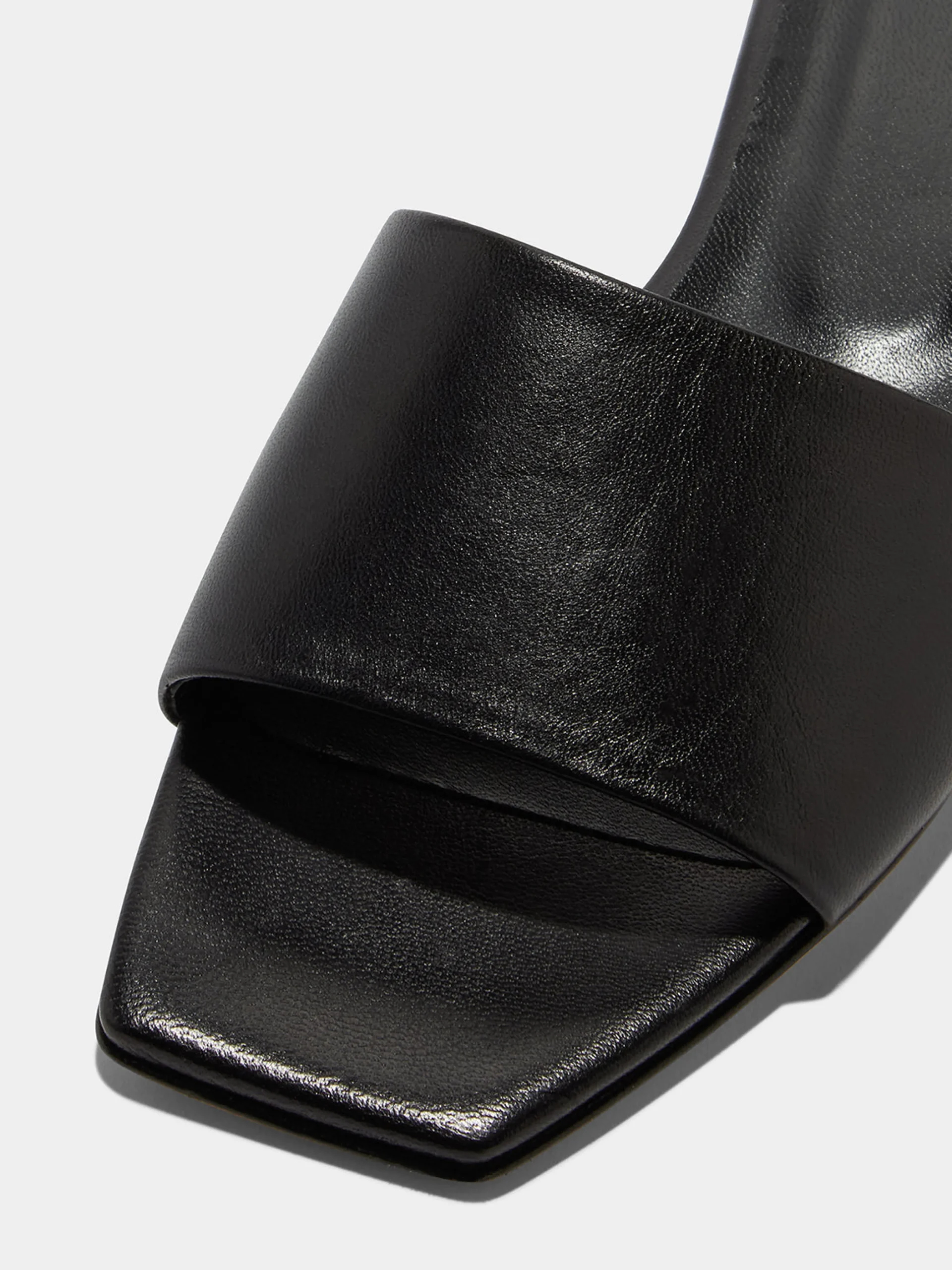 Anna Leather Sandals