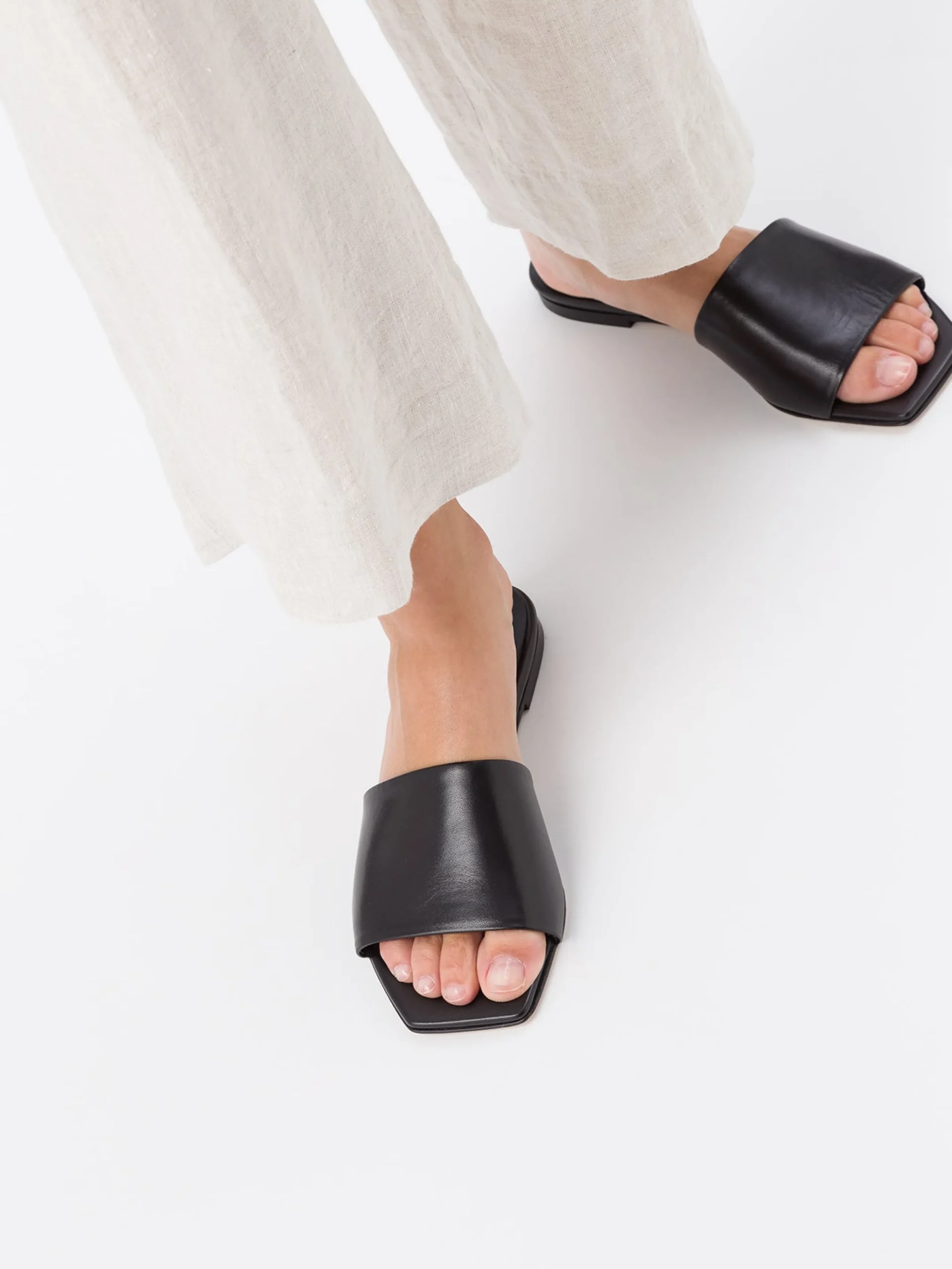 Anna Leather Sandals