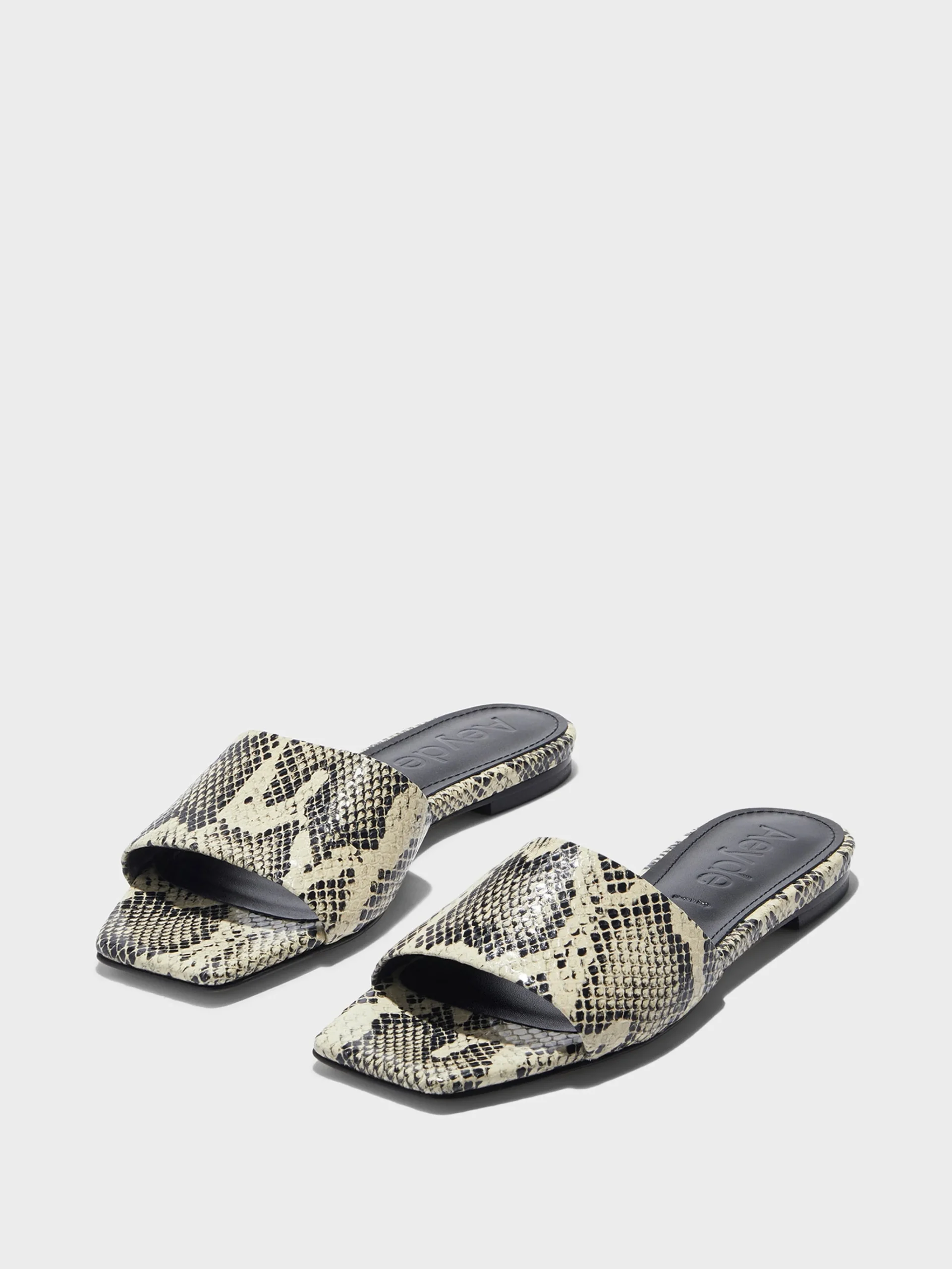 Anna Leather Sandals