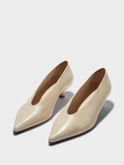 Clara Leather Pumps