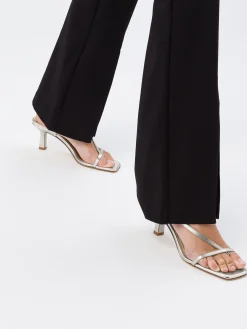 Elise Leather Toe-Post Sandals