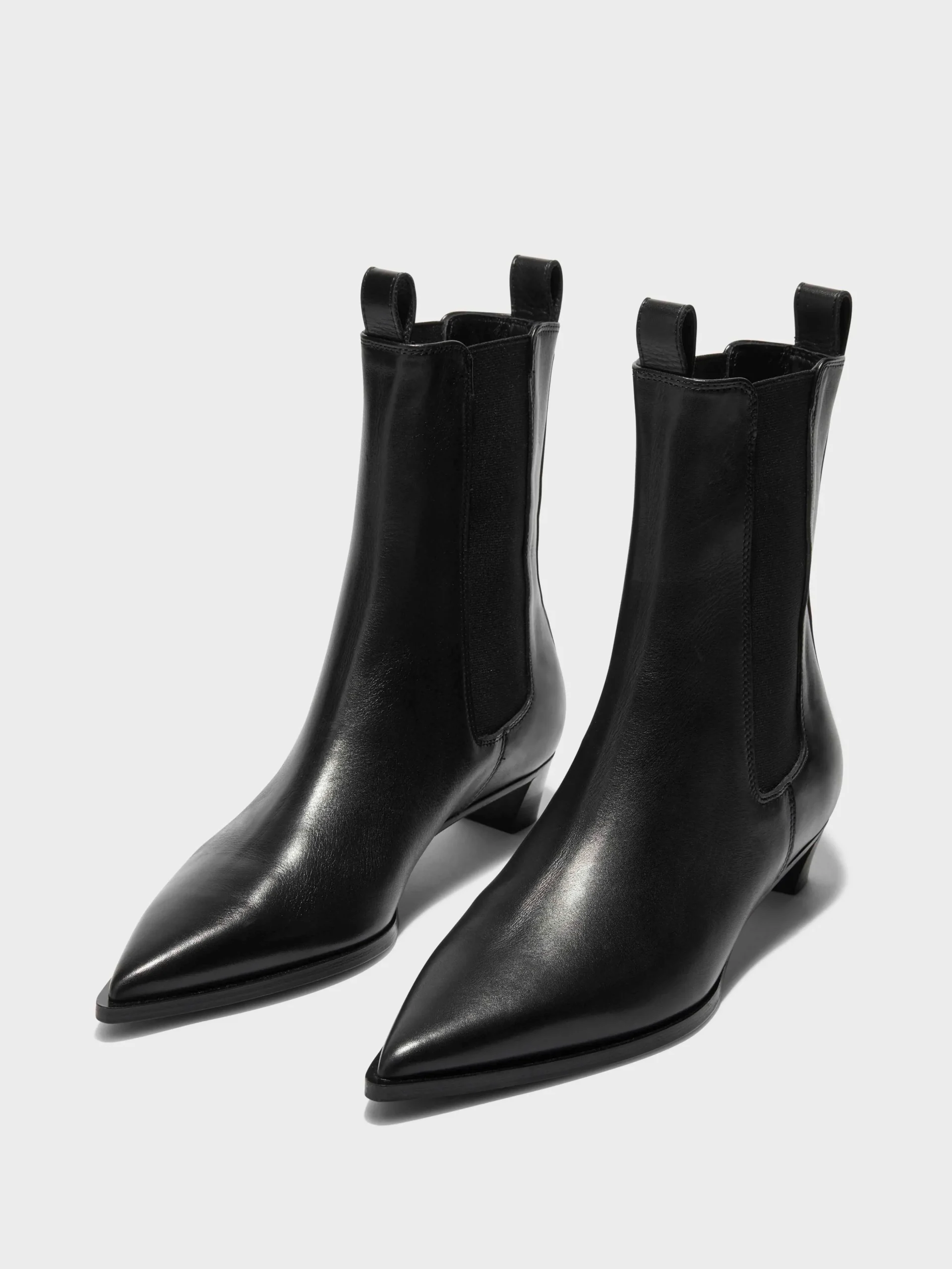Kiki Leather Chelsea Boots