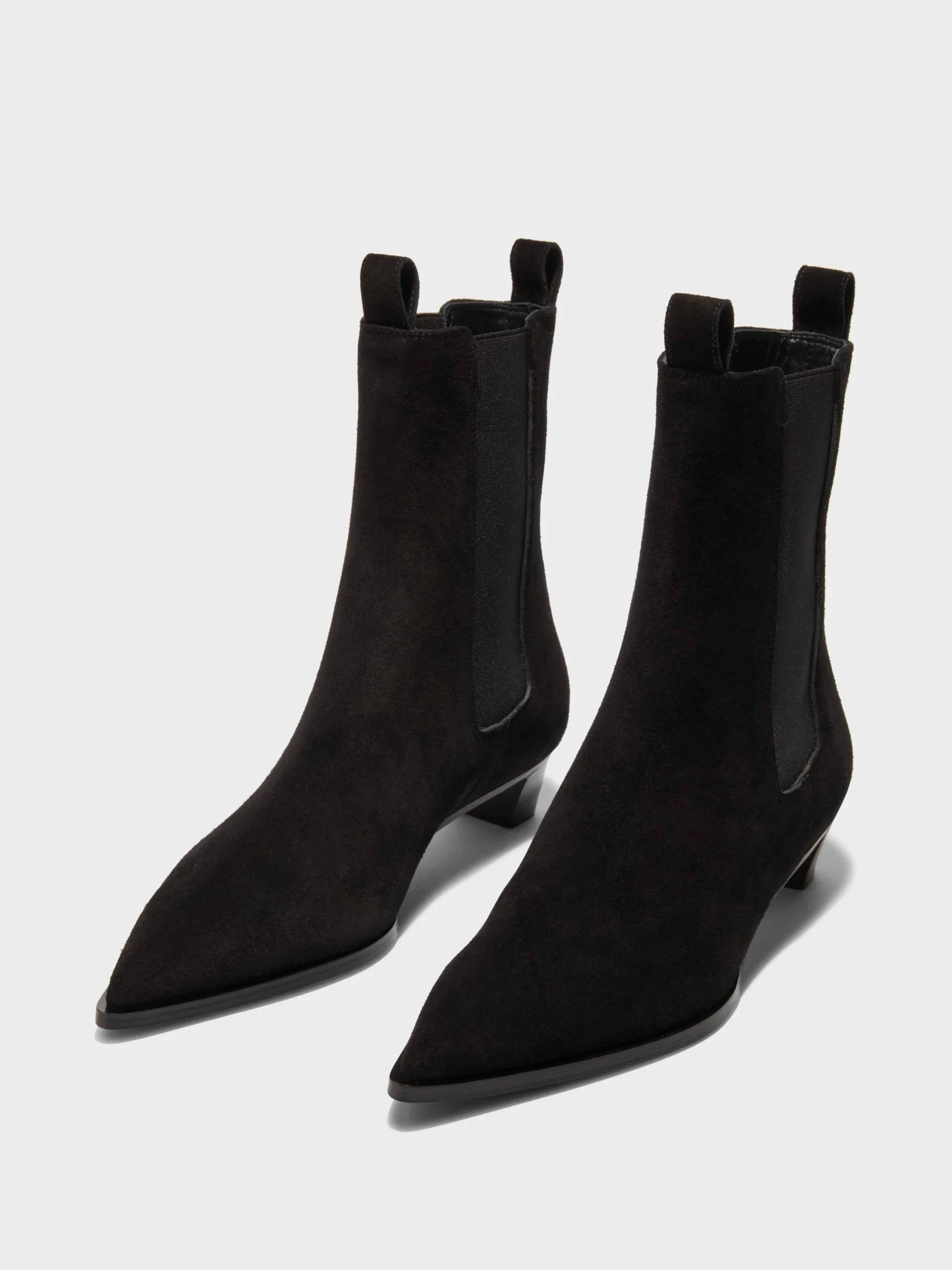Kiki Suede Chelsea Boots
