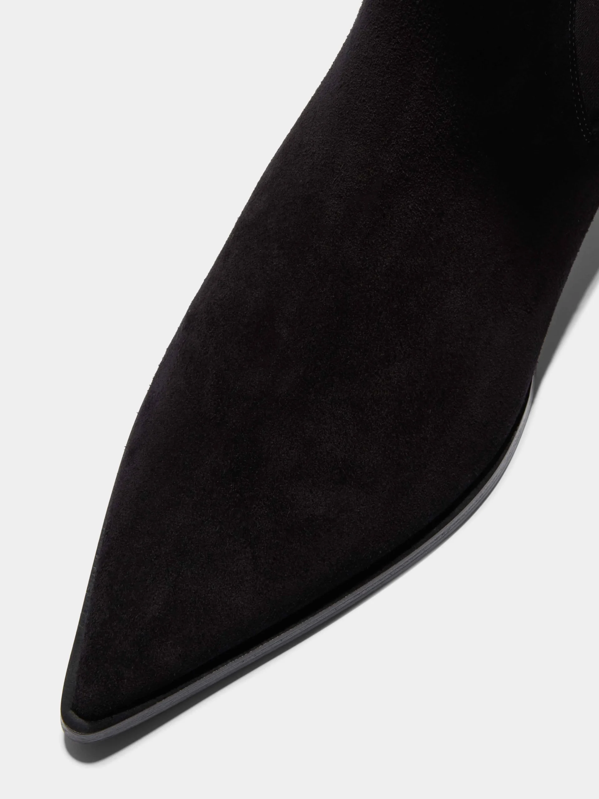 Kiki Suede Chelsea Boots