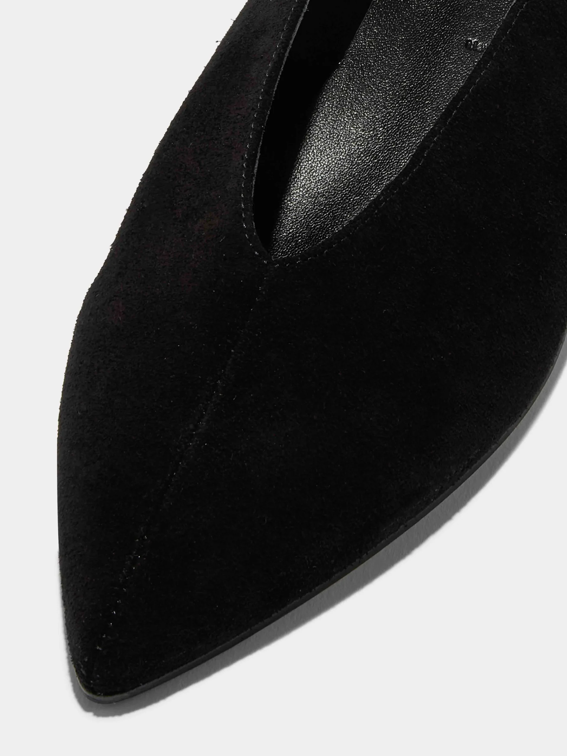 Moa Suede Ballet Flats