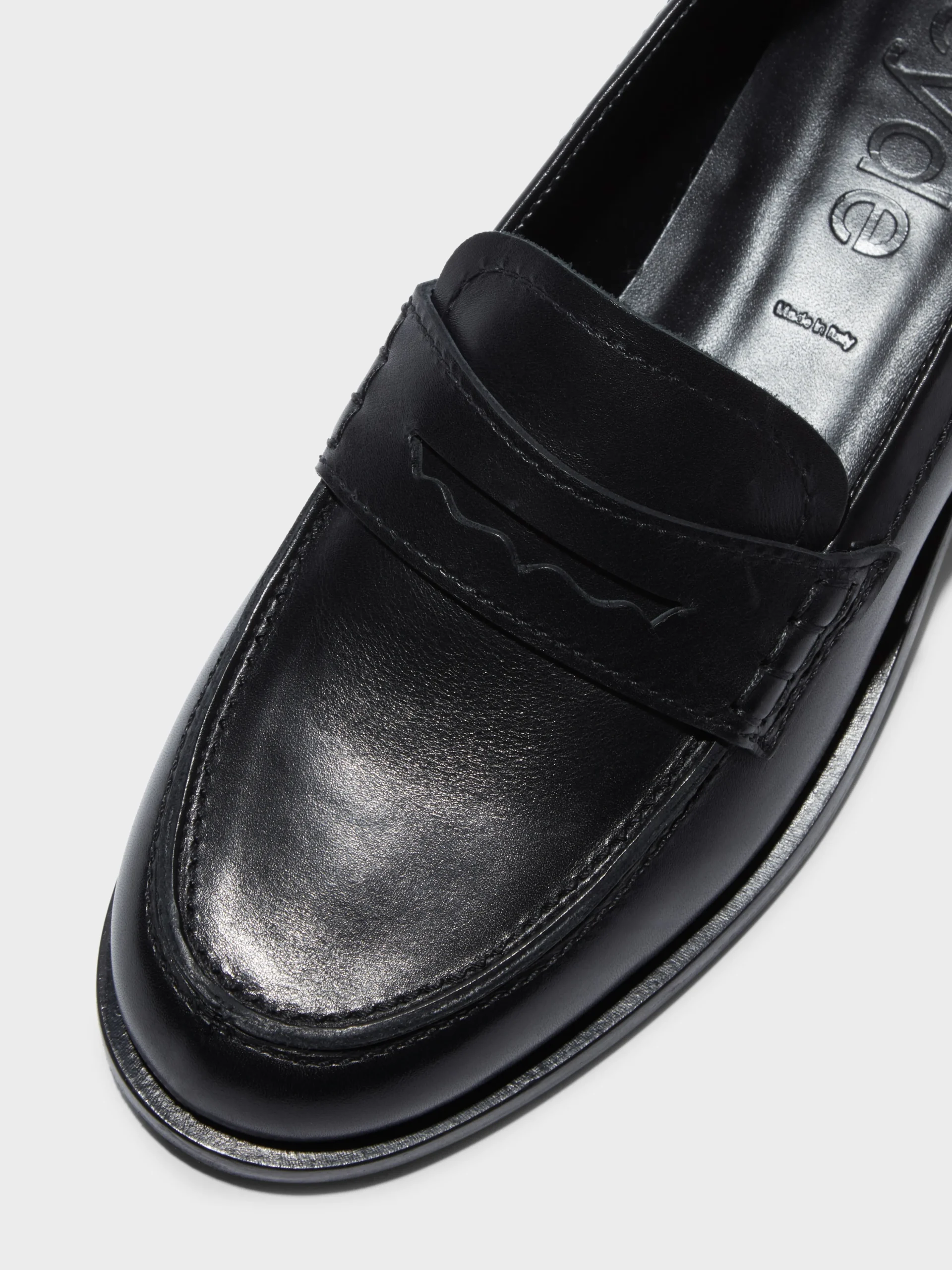 Oscar Leather Loafers