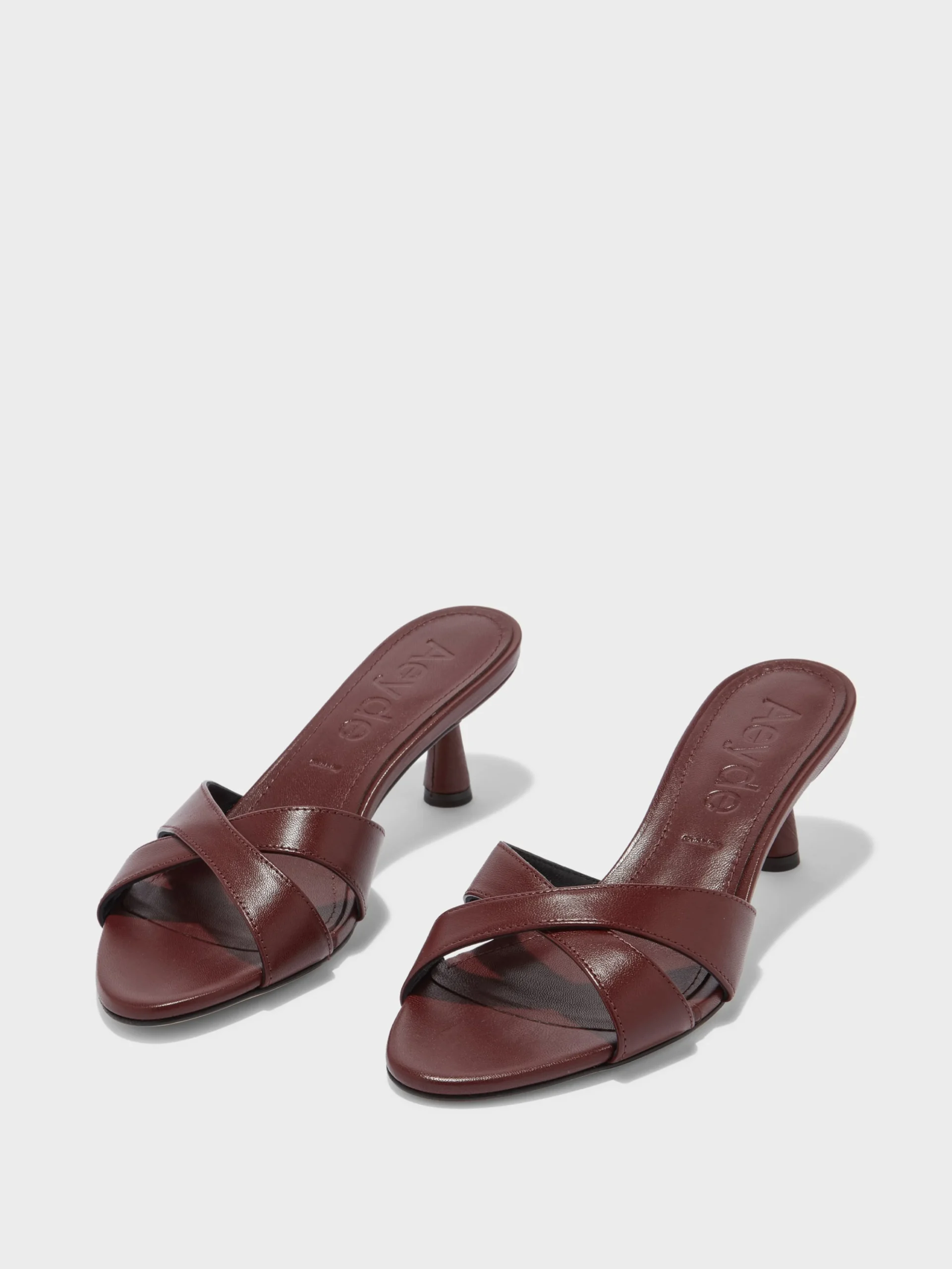 Vero Leather Mules