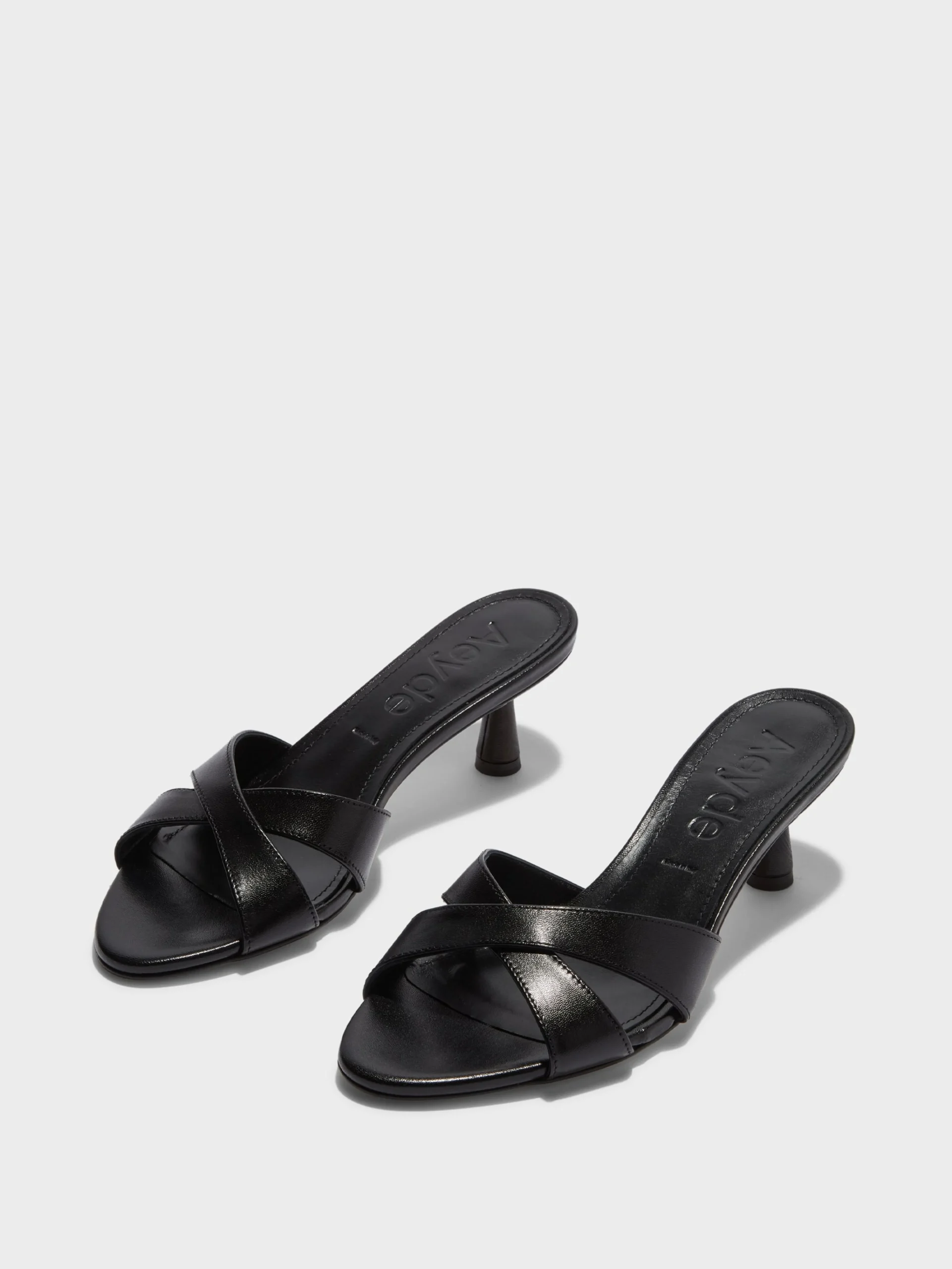 Vero Leather Mules
